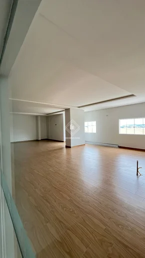 Apartamento Com 3 Suítes - Centro