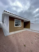 <strong>Casa com passagem lateral no Pq dos Pinheiros</strong>