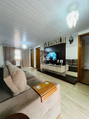 Residência Térrea Situada No Jardim Planalto