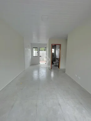 Casa No Lagoa Dourada (fundos, Meio)