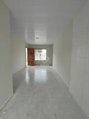 Casa No Lagoa Dourada (fundos, Meio)