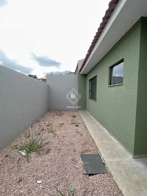 Casa No Lagoa Dourada (fundos, Meio)