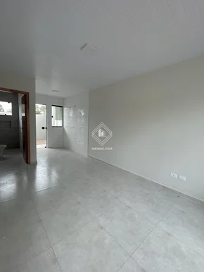 Casa No Lagoa Dourada (fundos, Lado Direito)