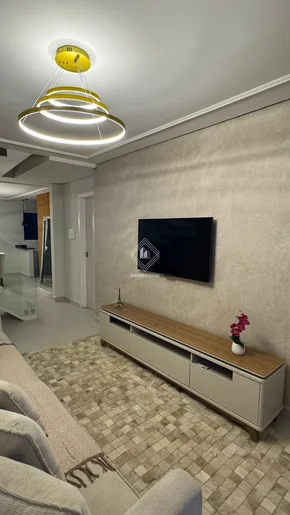 Triplex Na Vila Estrela