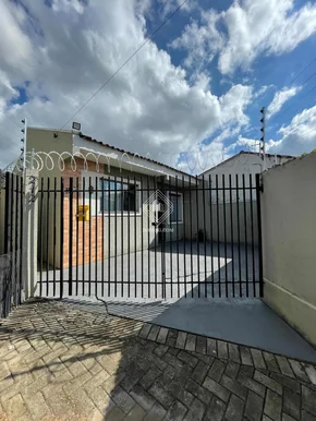 <strong>Casa à venda em Uvaranas</strong>