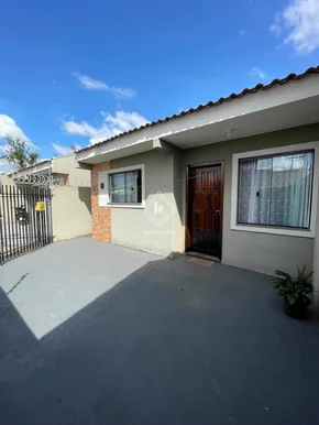 Casa à Venda Em Uvaranas