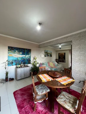 <strong>Apartamento com elevador na Av. Anita Garibaldi</strong>