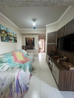 Apartamento Com Elevador Na Av. Anita Garibaldi