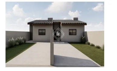 <strong>Casa com 2 quartos e terreno no Taroba</strong>