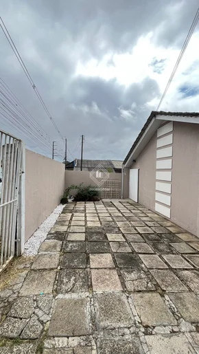 <strong>Casa - Uvaranas</strong>