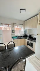 <strong>Casa - Uvaranas</strong>