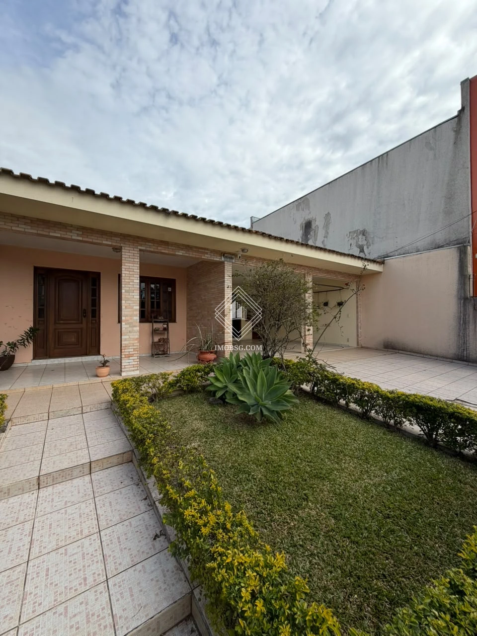 Casa à venda em Nova Rússia, Ponta Grossa — Portal Chave Fácil