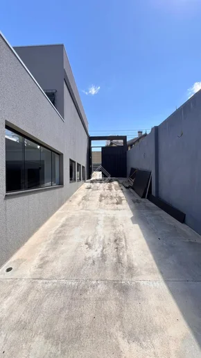 <strong>Sala comercial (Fundos)  - Oficinas</strong>