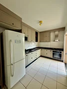 <strong>Casa - Órfãs</strong>