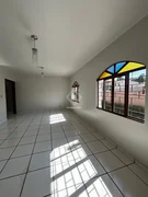 <strong>Casa - Oficinas</strong>