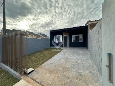 <strong>Casa em Uvaranas (próx ao Colégio Borel)</strong>
