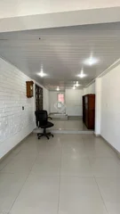 <strong>Sala comercial - Uvaranas</strong>