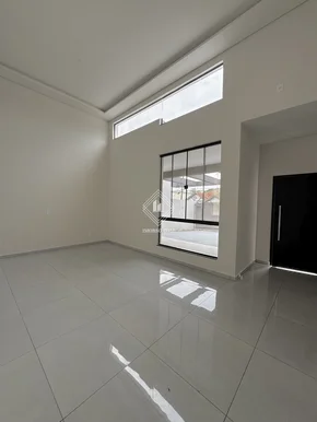 Casa Térrea Com Edícula E Churrasqueira No Bairro órfãs