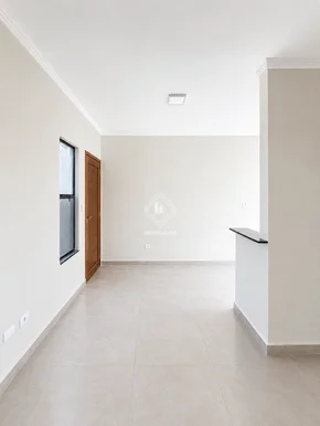 Casa Com Passagem Lateral No Terraliz