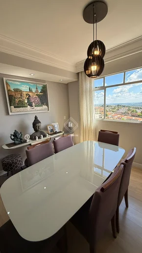 Apartamento - Vila Estrela