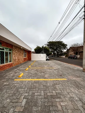 Casa Comercial Próximo Ao Clube Guarani - Vila Estrela