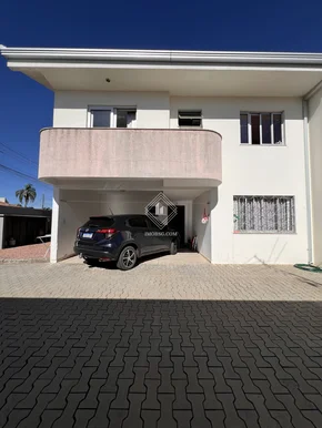 Sobrado - Oficinas