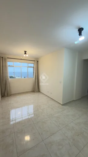 Apartamento - Condomínio Tibagi