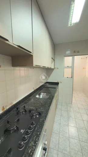 Apartamento - Condomínio Tibagi