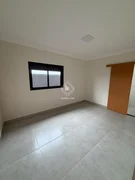 <strong>Casa - Condomínio Campo Alto</strong>