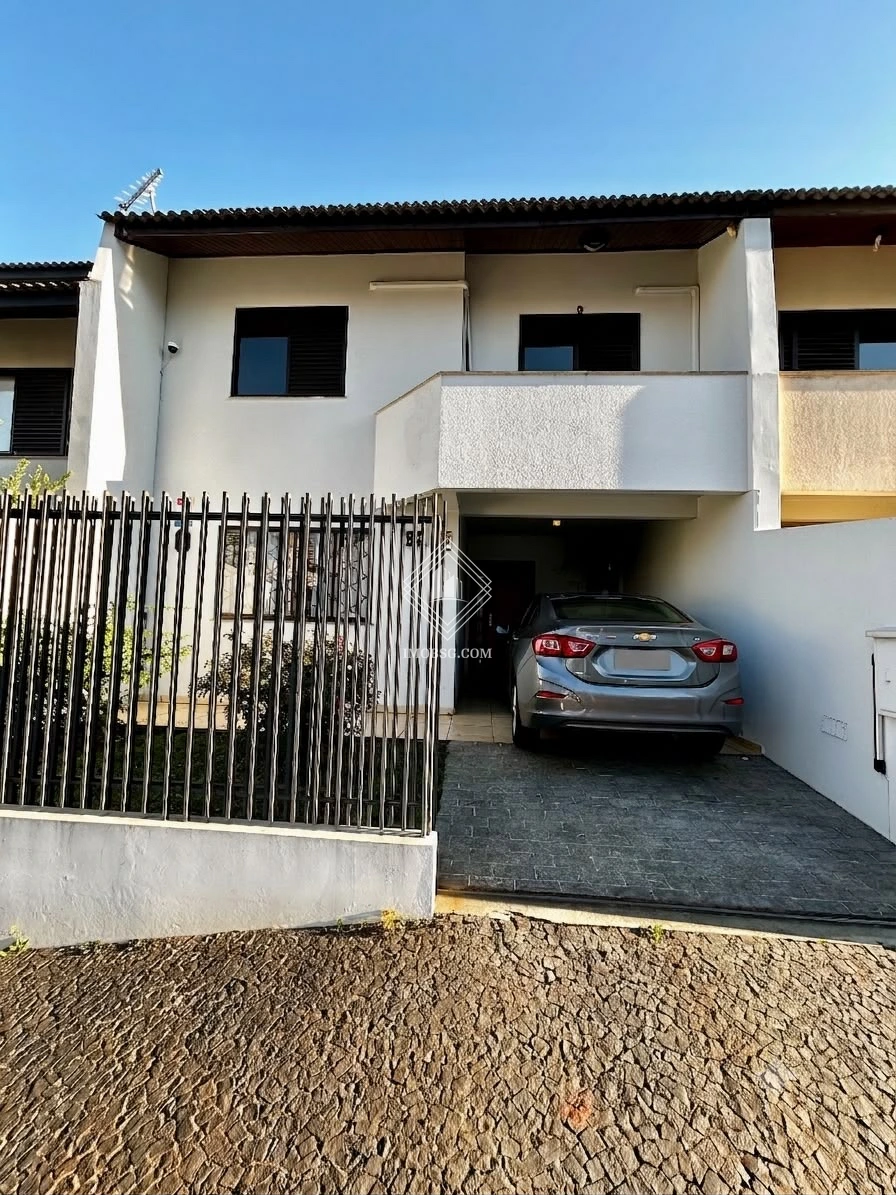 Casa à venda em Estrela, Ponta Grossa — Portal Chave Fácil