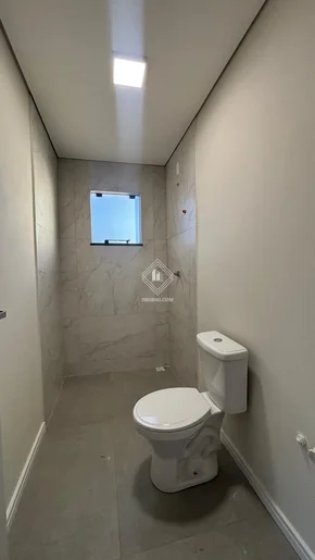 Casa - Condomínio Van Wilpe