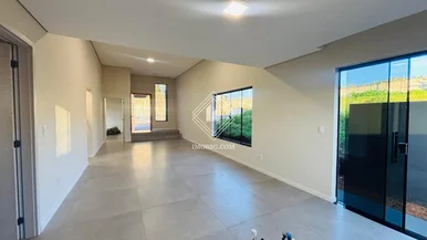 Casa - Condomínio Van Wilpe