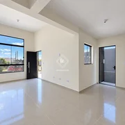 Casa de 3 quartos com passagem lateral - Foto 3