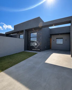 Casa Com 3 Quartos No Terraliz