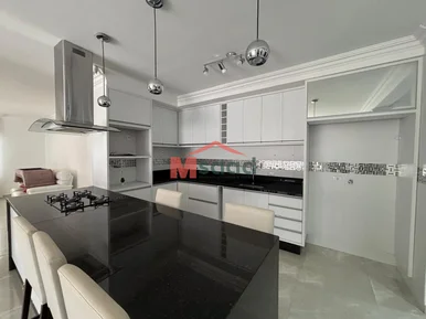Belíssima Casa Para Locação