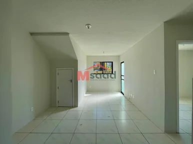 ótimo Apartamento Térreo A Venda - Cond. Inova - Uvaranas