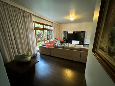 Casa Alto Padrão - Centro