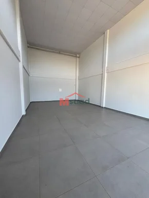 Sala Comercial - Uvaranas