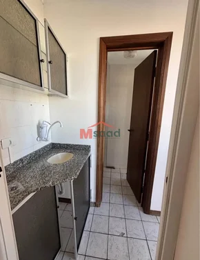 Sala Comercial No Ed. Boulevard - Rua Xv De Novembro Centro