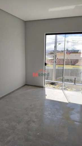 Sobrado A Venda Uvaranas (esquina)