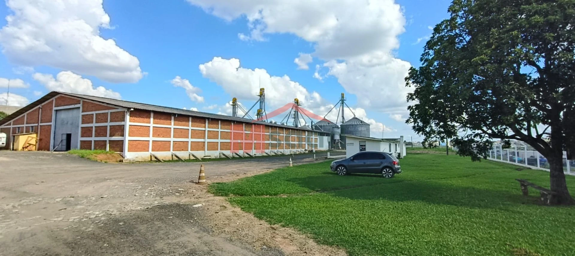 Excelente Barracao Armazem Para Locação