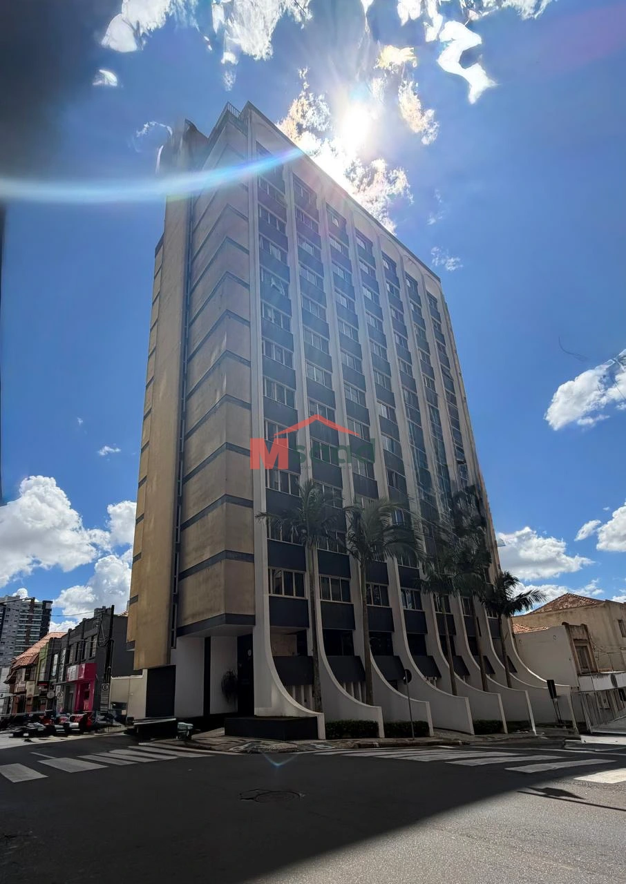 Edifício Carvalhaes - Apartamento 1 Por Andar