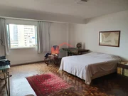 <strong>Edifício Carvalhaes - Apartamento 1 por Andar</strong>