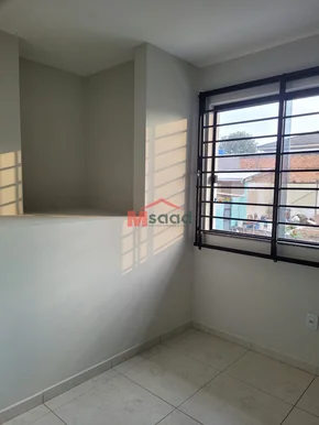 Sobrado Completo Em Uvaranas Por Apenas R$ 240 Mil