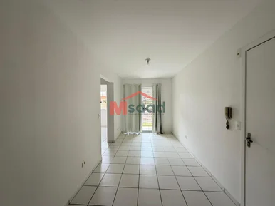 Apartamento Com área Externa ? Condomínio Campo Alegre