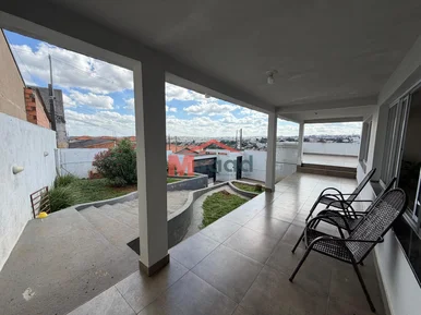Casa Completa Com área Gourmet E 4 Vagas Cobertas