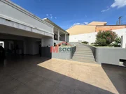 <strong>CASA COMPLETA COM ÁREA GOURMET E 4 VAGAS COBERTAS</strong>