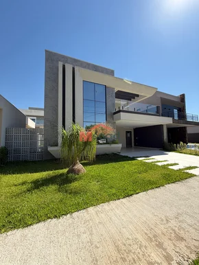 <strong>CASA MODERNA COM 4 SUÍTES NO JARDIM ALPHAVILLE</strong>