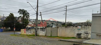 Excelente Terreno Esquina Rua Fagundes Varela
