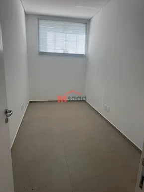 Imóvel Comercial Com Estacionamento No Centro!